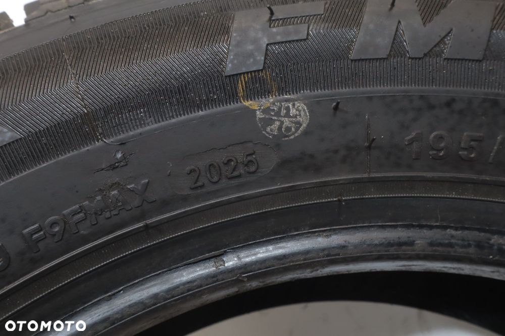 OPONA OPONY 2 SZT FIREMAX FM805+ ZIMA  195/60/15 25R - 13