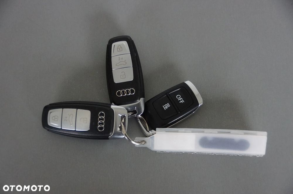 Audi A6 Avant 40 TDI quattro S tronic - 35