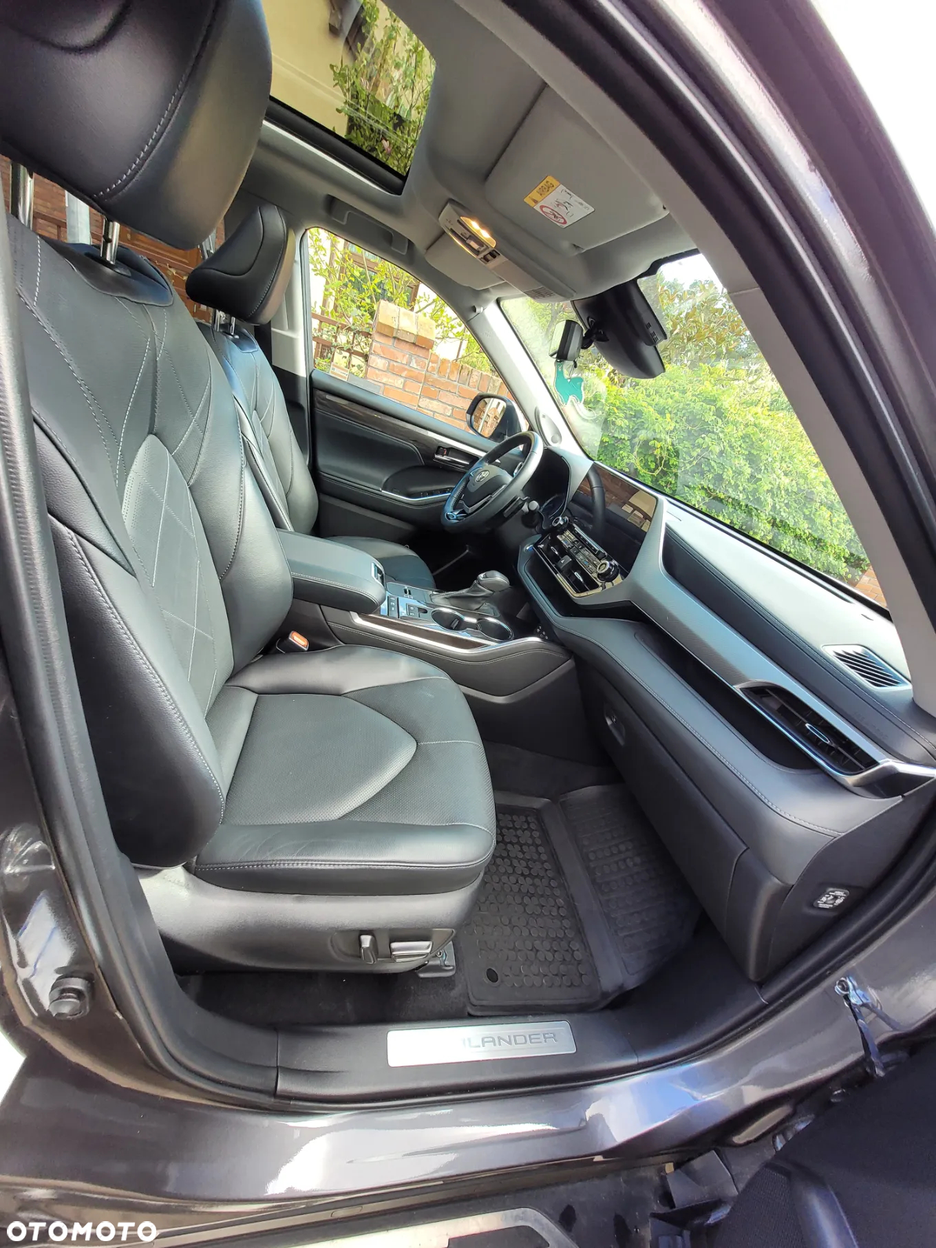 Toyota Highlander 2.5 Hybrid Executive - 7