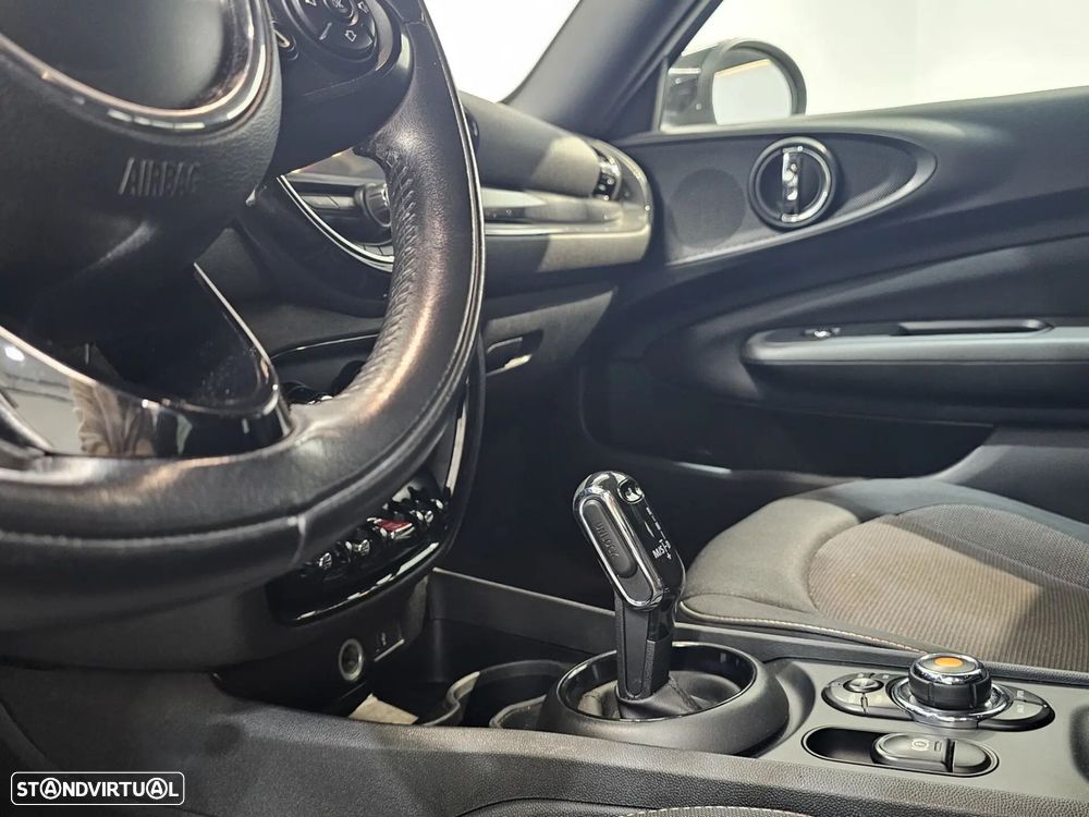 MINI Clubman Cooper Auto - 28