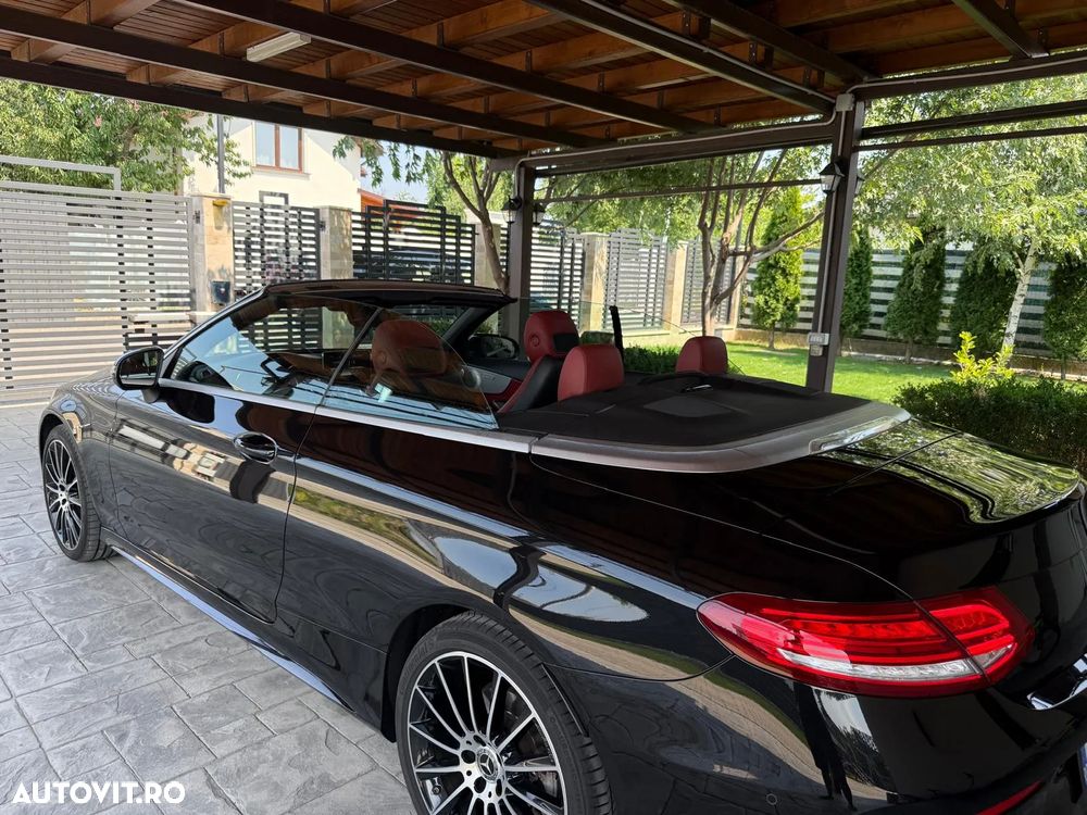 Mercedes-Benz C - 9
