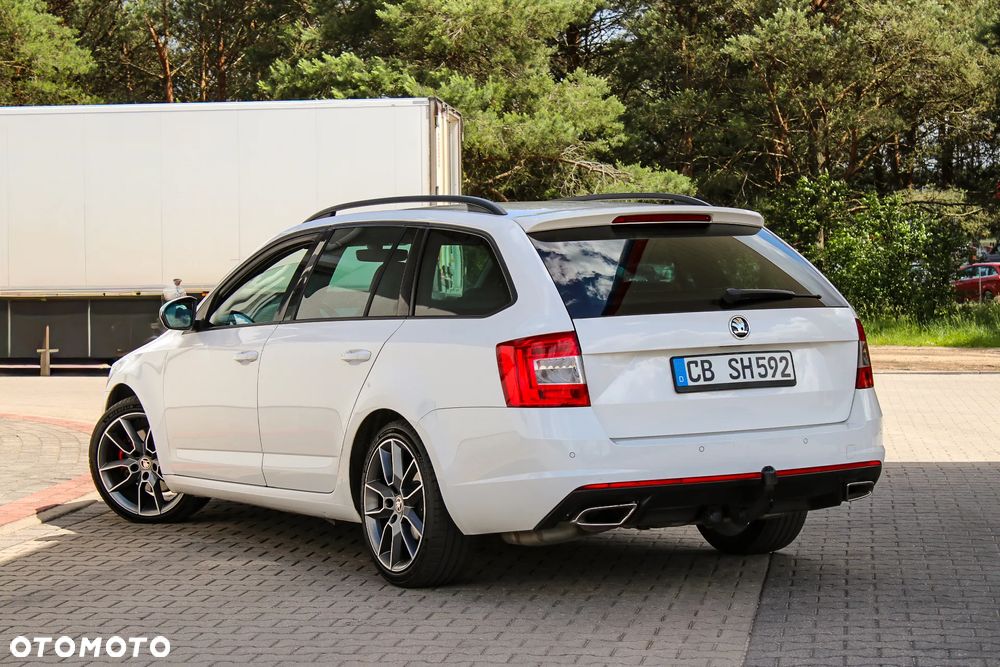 Skoda Octavia 2.0 TDI (Green tec) RS - 16