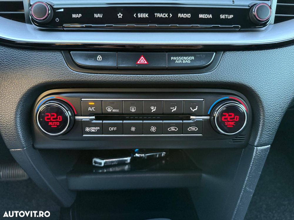 Kia XCeed 1.6 GDI 6DCT PHEV Vision - 29