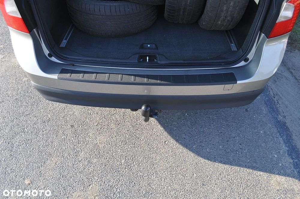 Volvo V70 2.0 Summum - 17