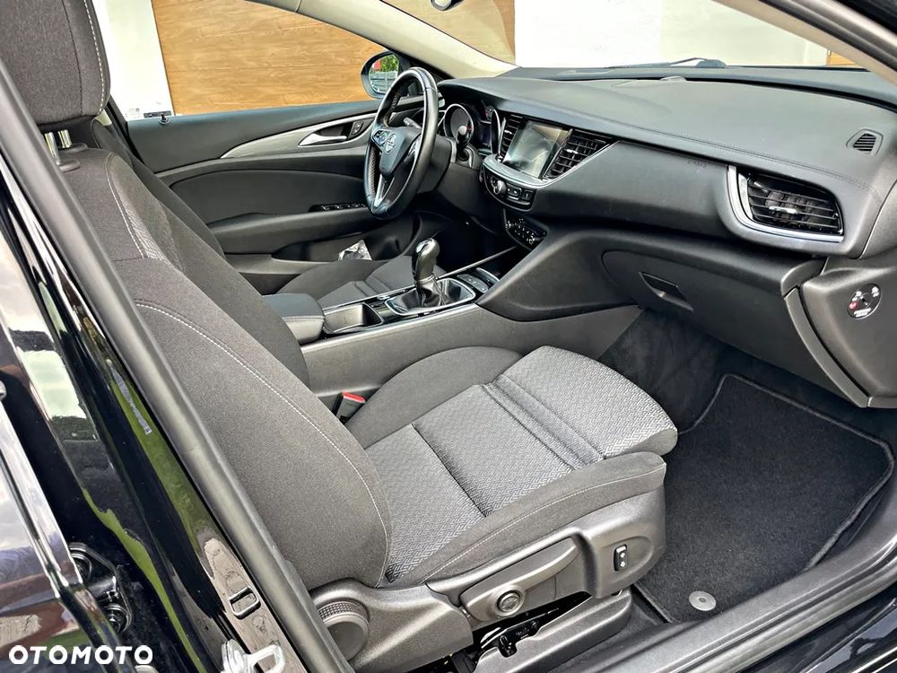 Opel Insignia Sp 1.5 ECOTEC Direct InjectionTurbo Business Innovation - 25