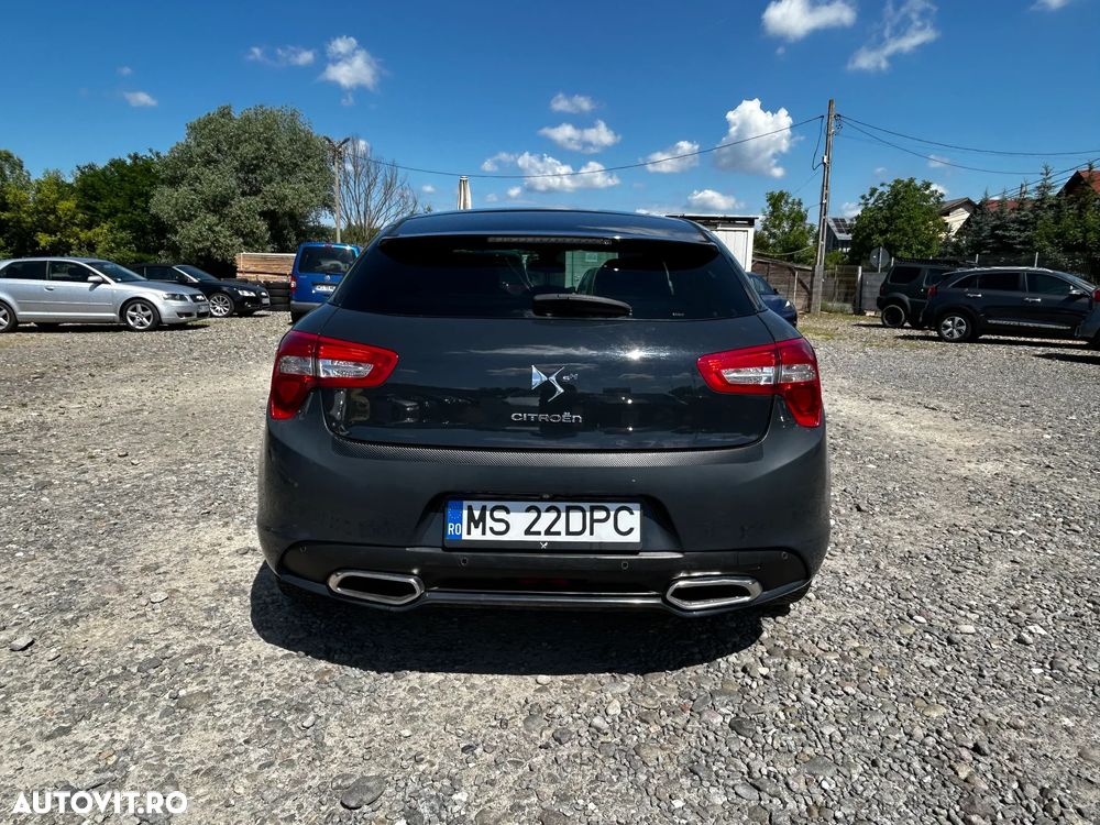 Citroën DS5 2.0 HYbrid4 Airdream So Chic - 9