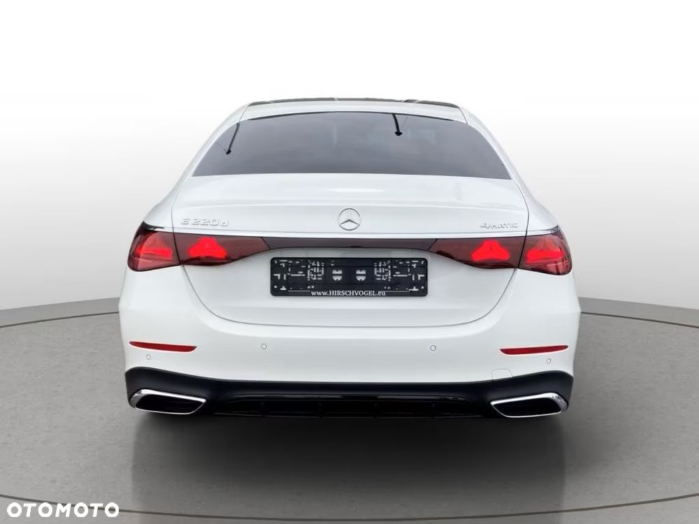 Mercedes-Benz Klasa E 220 d 4Matic 9G-TRONIC - 5