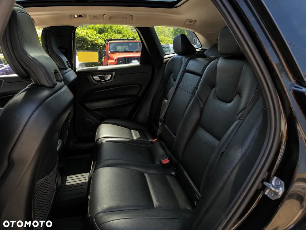 Volvo XC 60 T5 AWD Geartronic Inscription - 11