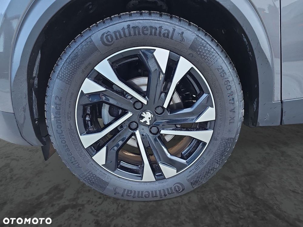 Peugeot 2008 PureTech 130 Allure S&S EAT8 - 13