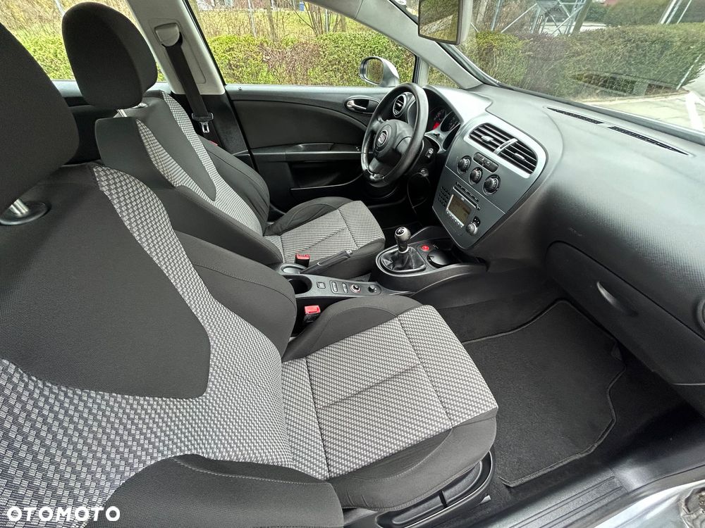 Seat Leon 1.6 Style - 9