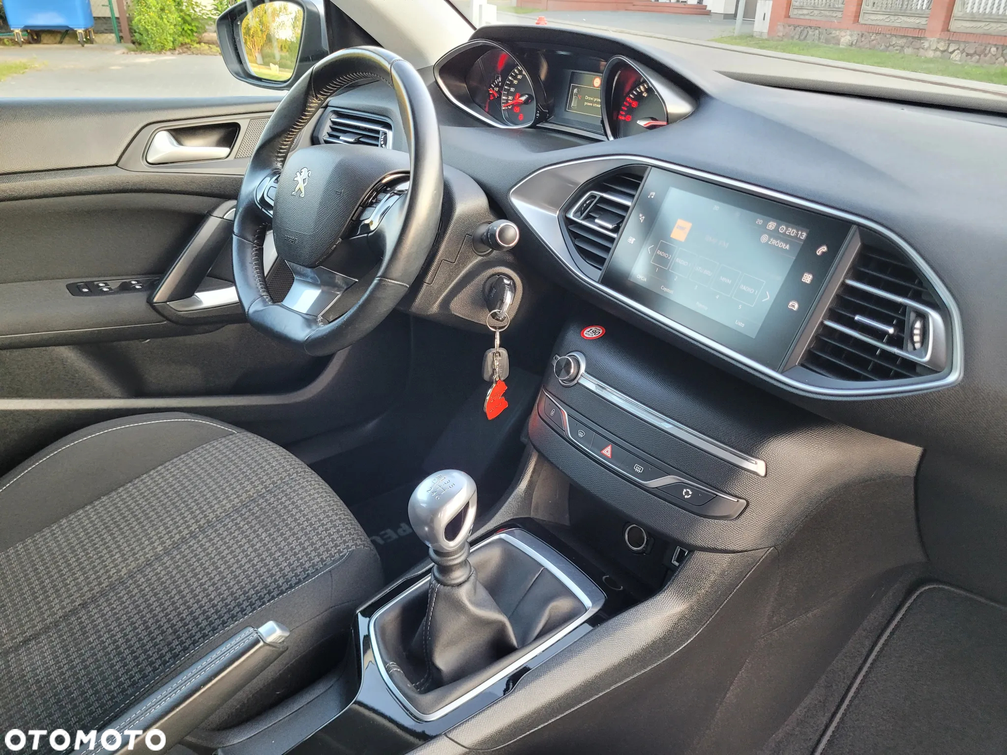 Peugeot 308 1.5 BlueHDi Business Line S&S - 32