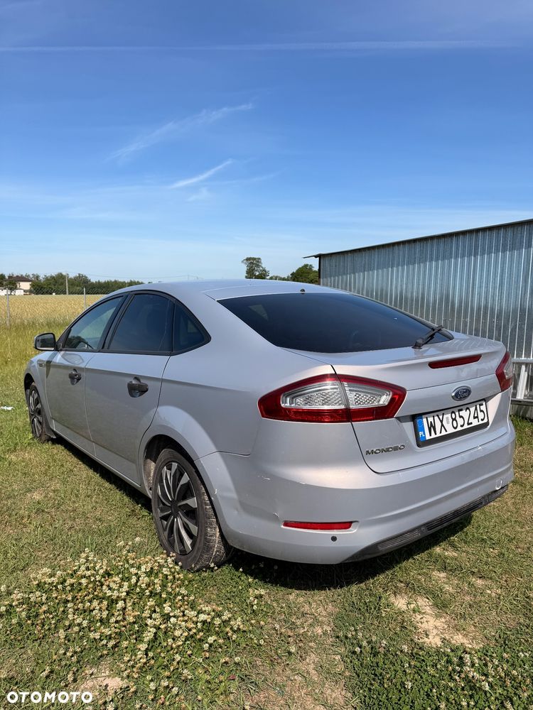 Ford Mondeo 2.0 TDCi Ambiente - 5