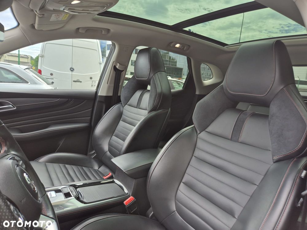MG HS PHEV Luxury - 27