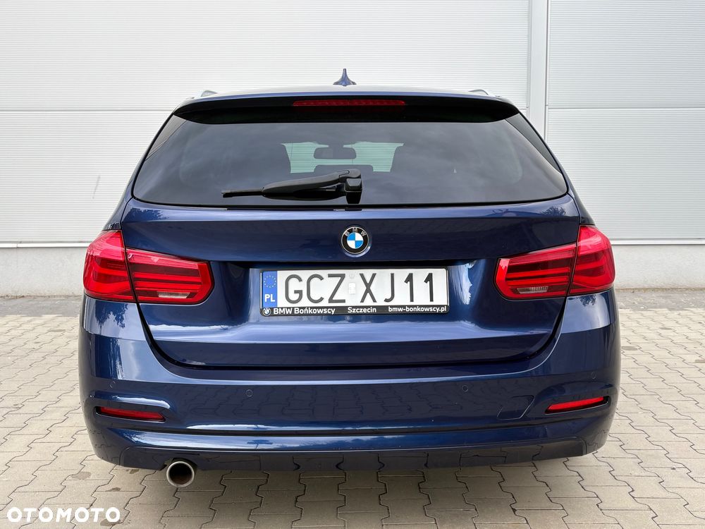 BMW Seria 3 318d Sport Line Shadow - 9