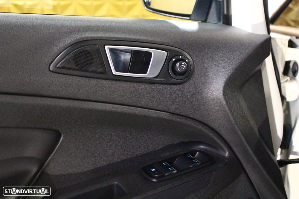 Ford EcoSport 1.0 STCi Titanium - 20