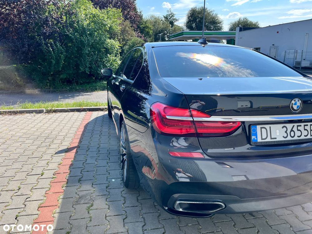 BMW Seria 7 730d xDrive - 21