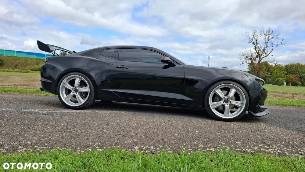 Chevrolet Camaro - 18