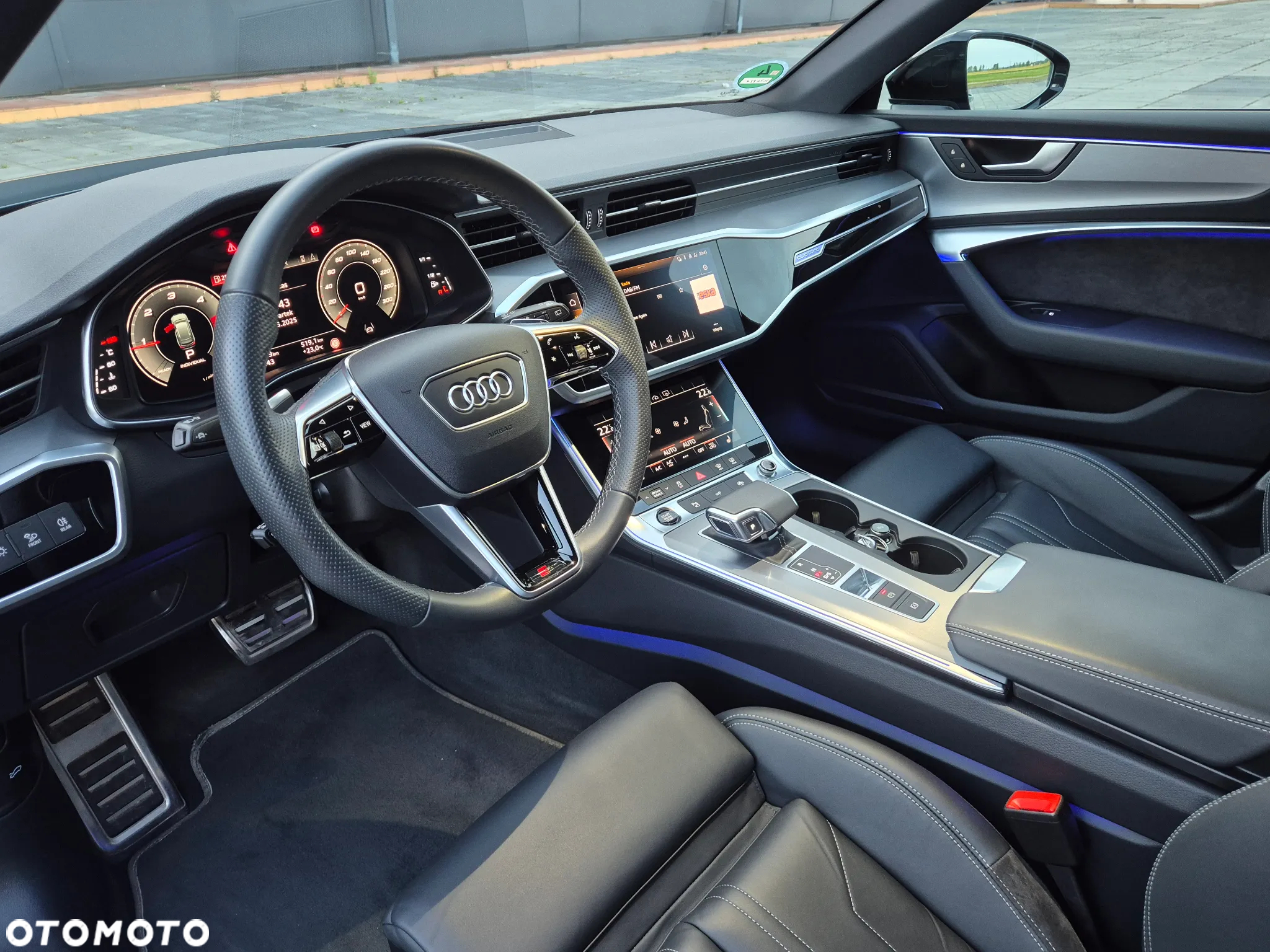 Audi A6 Avant 40 TDI quattro S tronic S line - 26