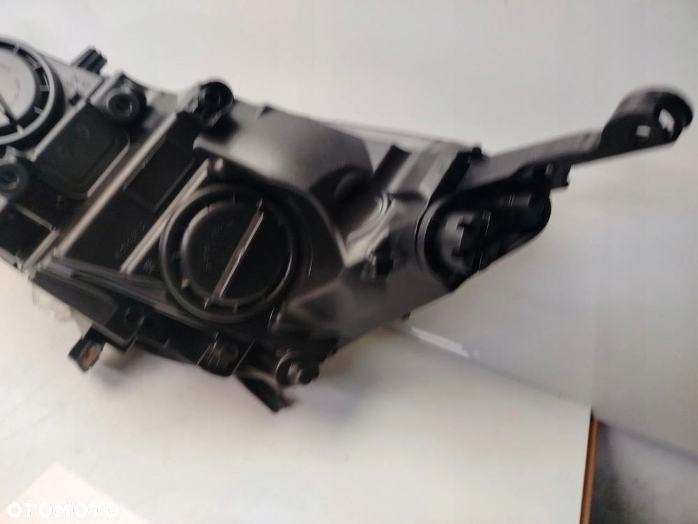 OPEL ASTRA J 09R- REFLEKTOR LAMPA PRAWY PRZÓD PRAWA PRZEDNIA - 10