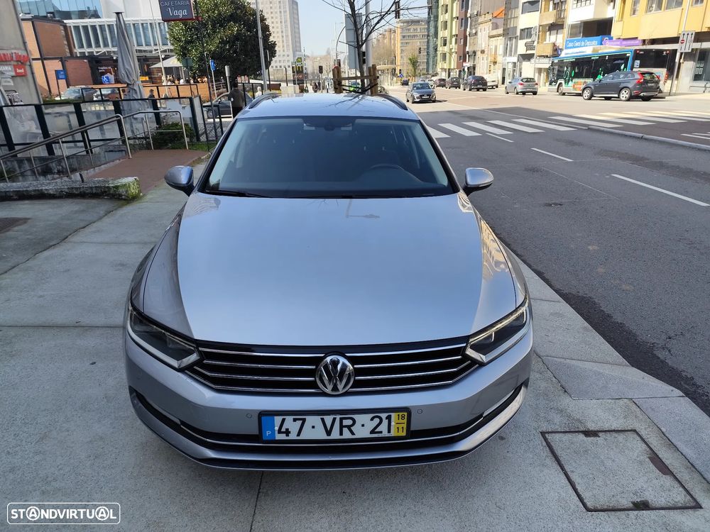 VW Passat Variant 2.0 TDI Confortline DSG - 14