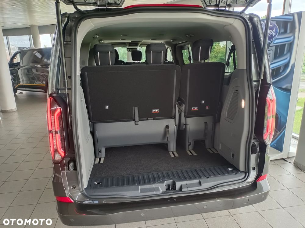 Ford Tourneo Custom 2.5 PHEV CVT 340 L2 Titanium - 8