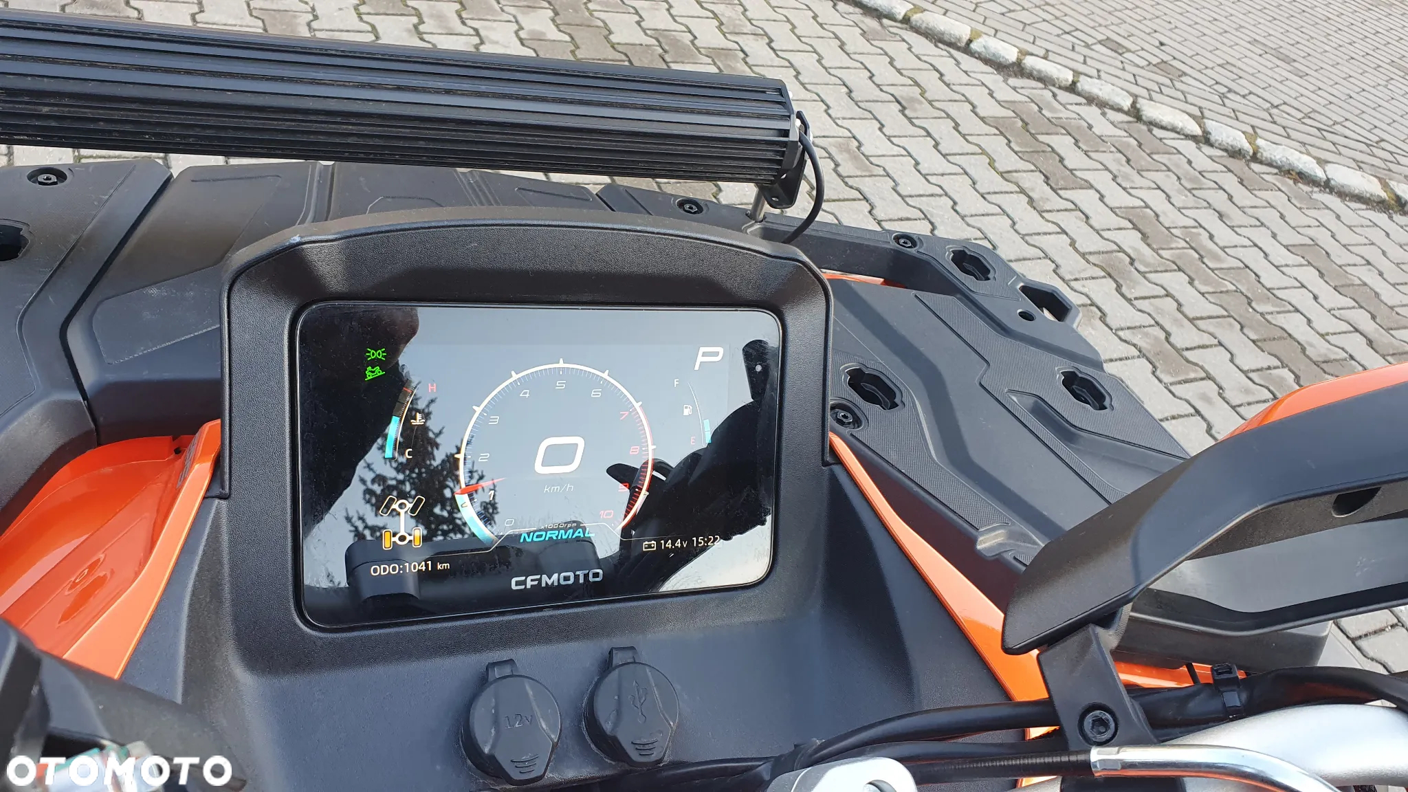 CFMoto CForce - 9