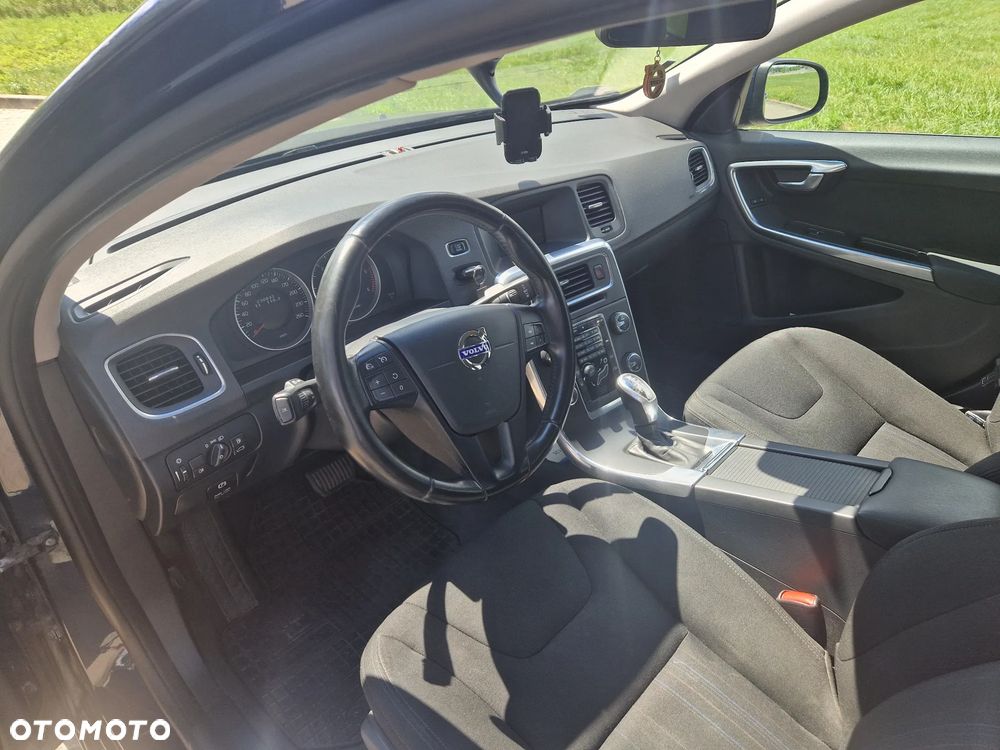Volvo V60 - 9