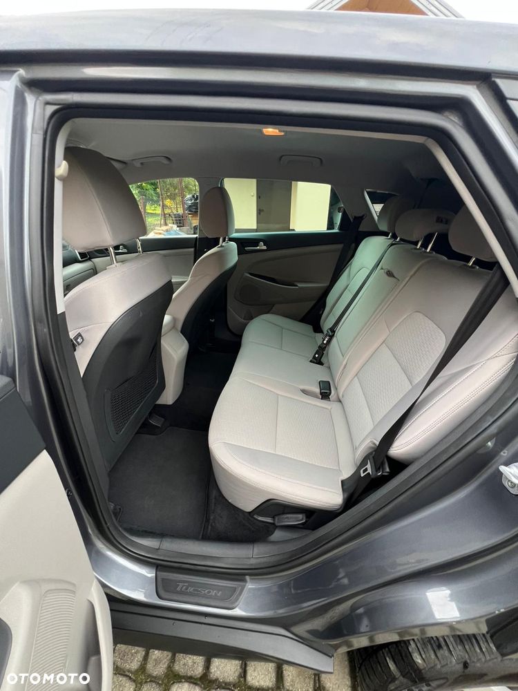 Hyundai Tucson - 14