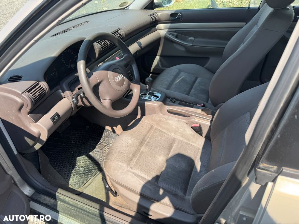 Audi A4 Limuzina 1.9 TDI multitronic - 6