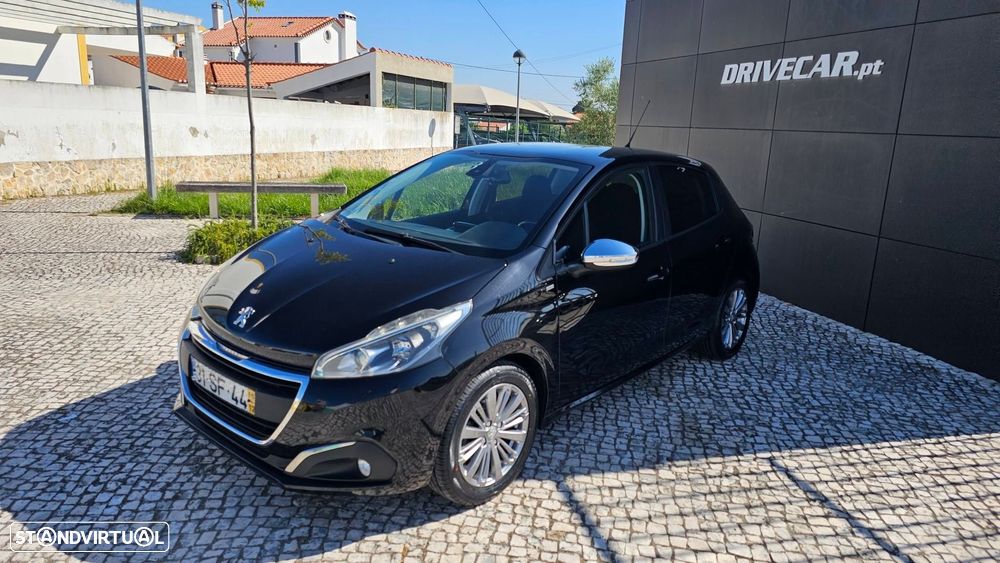 Peugeot 208 1.2 VTi SE Style