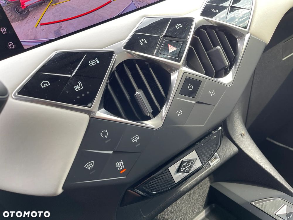 DS Automobiles DS 3 - 12
