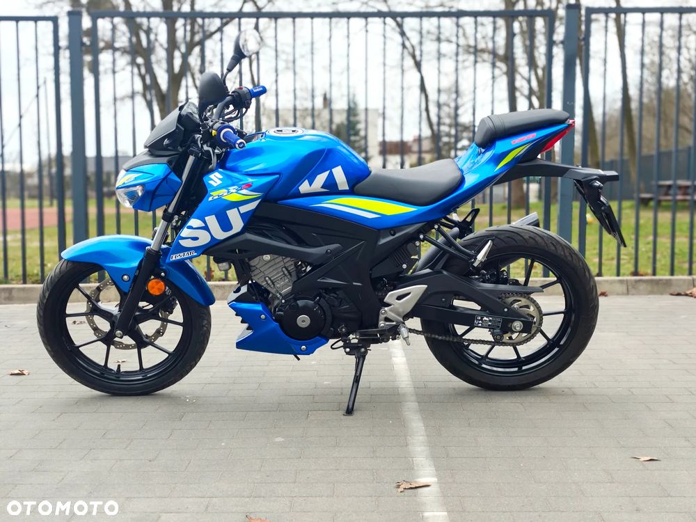 Suzuki GSX - 4
