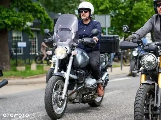 BMW R - 1