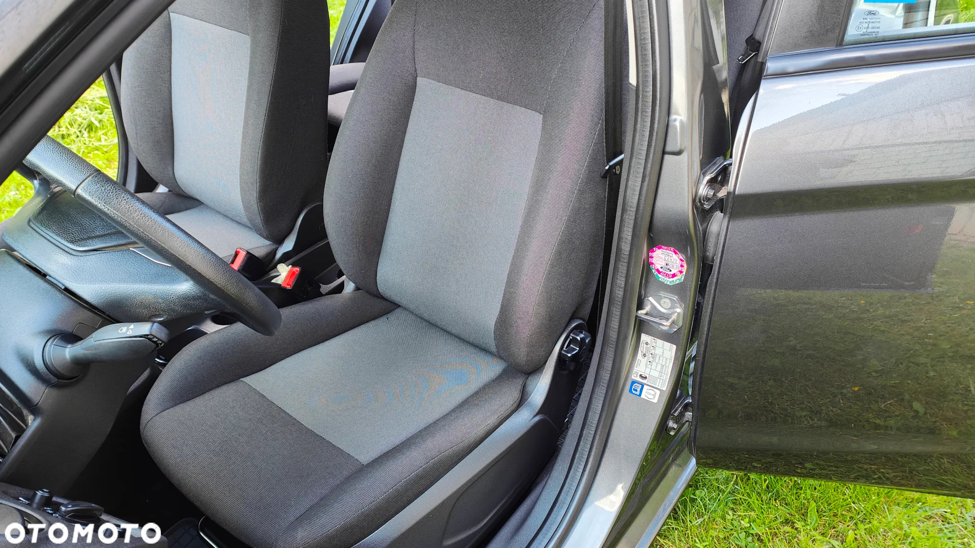 Ford Fiesta 1.25 Ambiente - 19