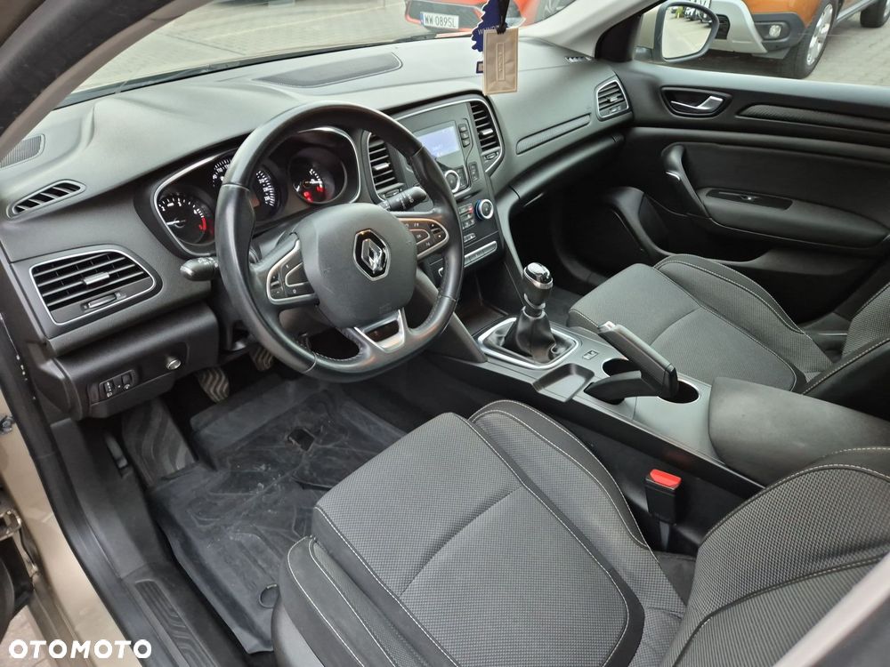 Renault Megane 1.5 Blue dCi Business - 14