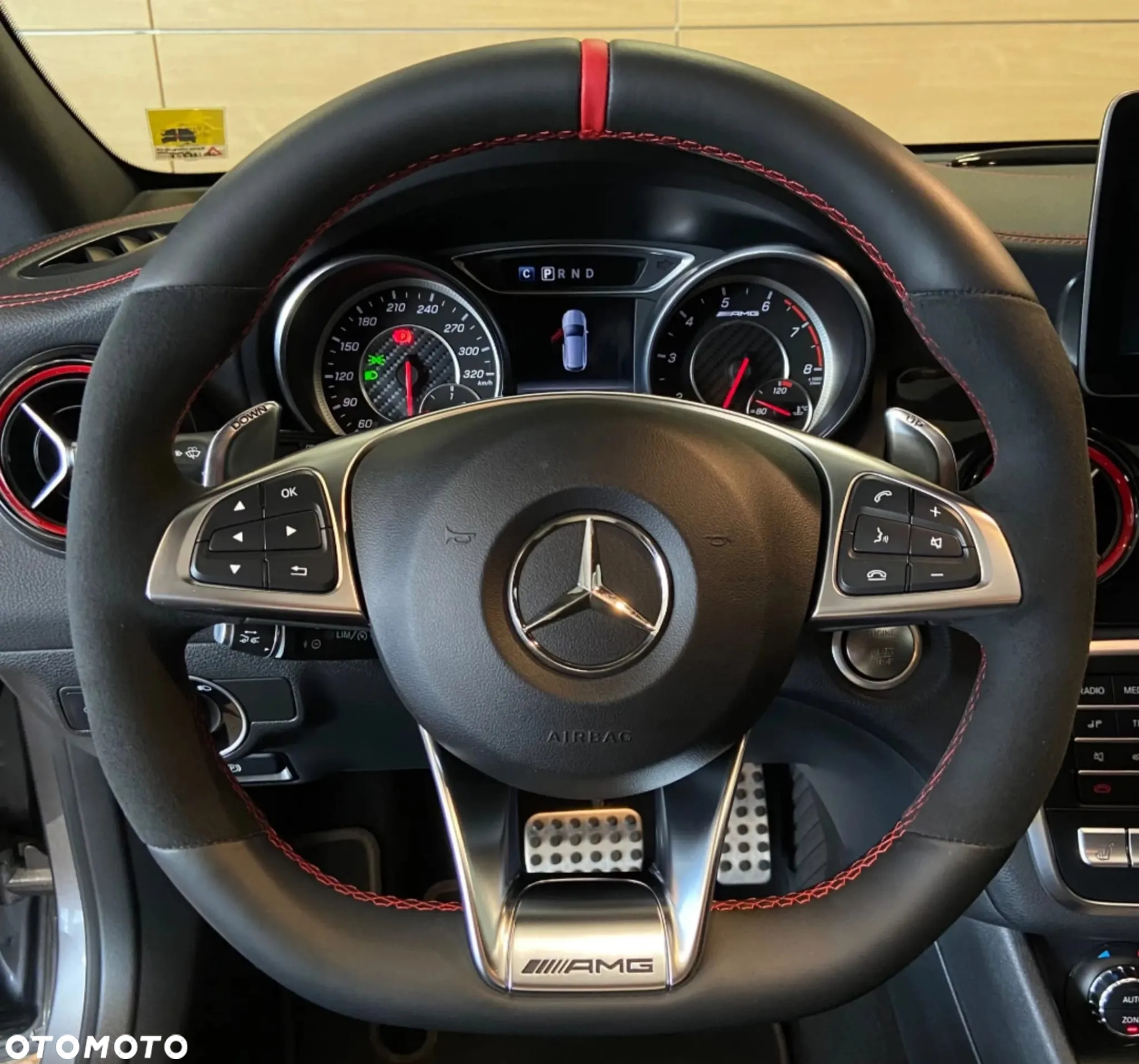 Mercedes-Benz CLA AMG 45 4-Matic - 18