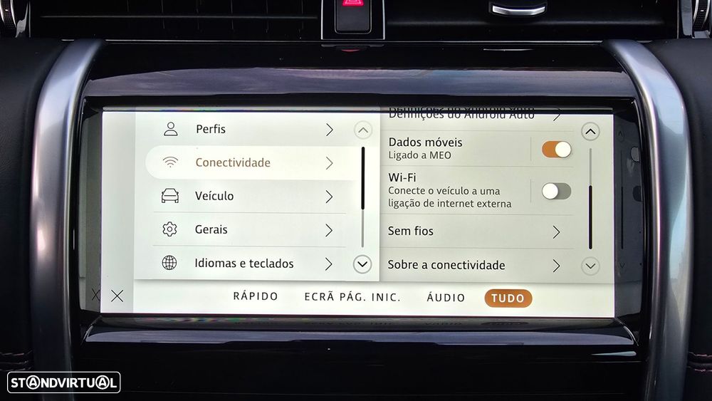 Land Rover Discovery Sport - 42