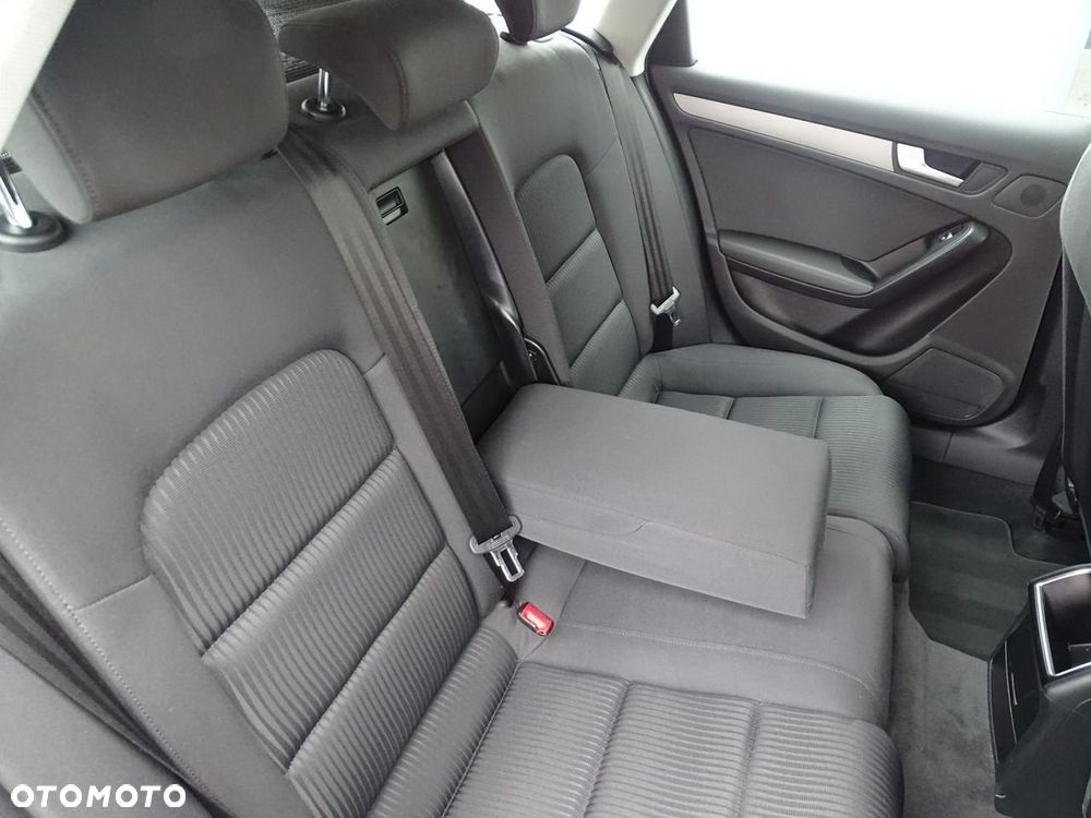 Audi A4 Avant - 29