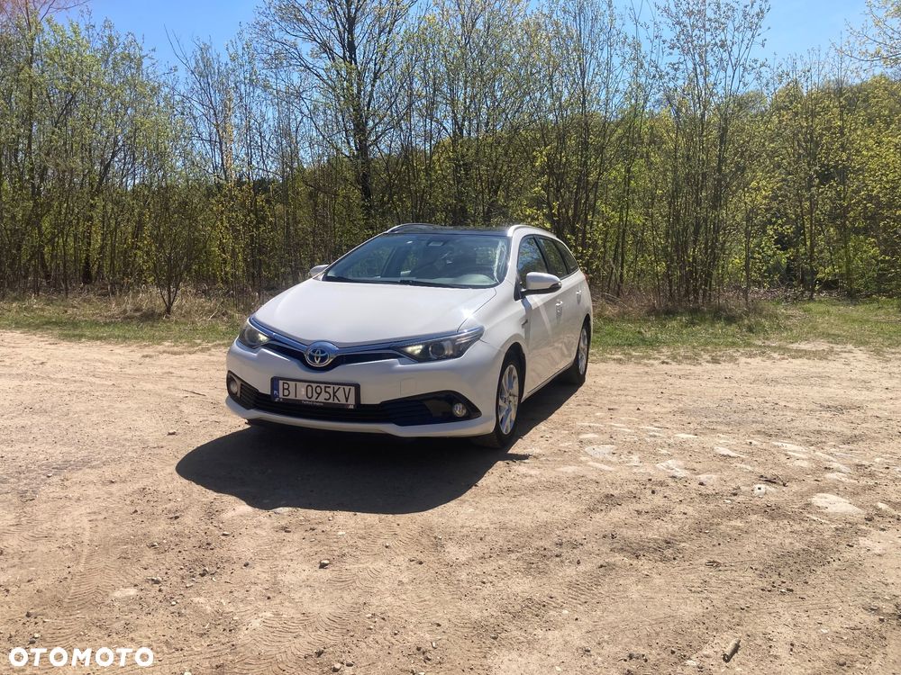 Toyota Auris - 1