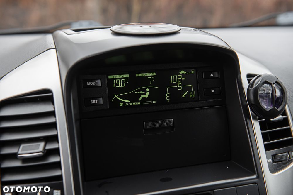 Chevrolet Captiva 2.4 2WD 7 Sitzer LS - 19