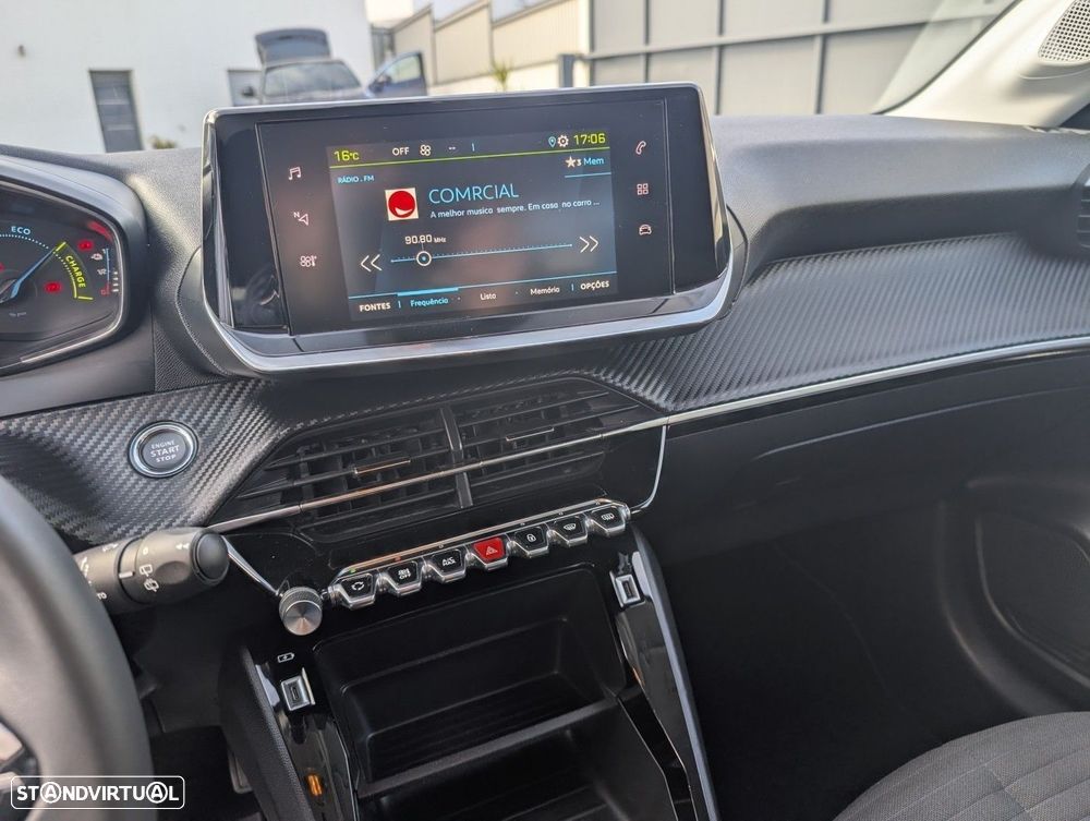 Peugeot e-208 50 kWh Active - 17