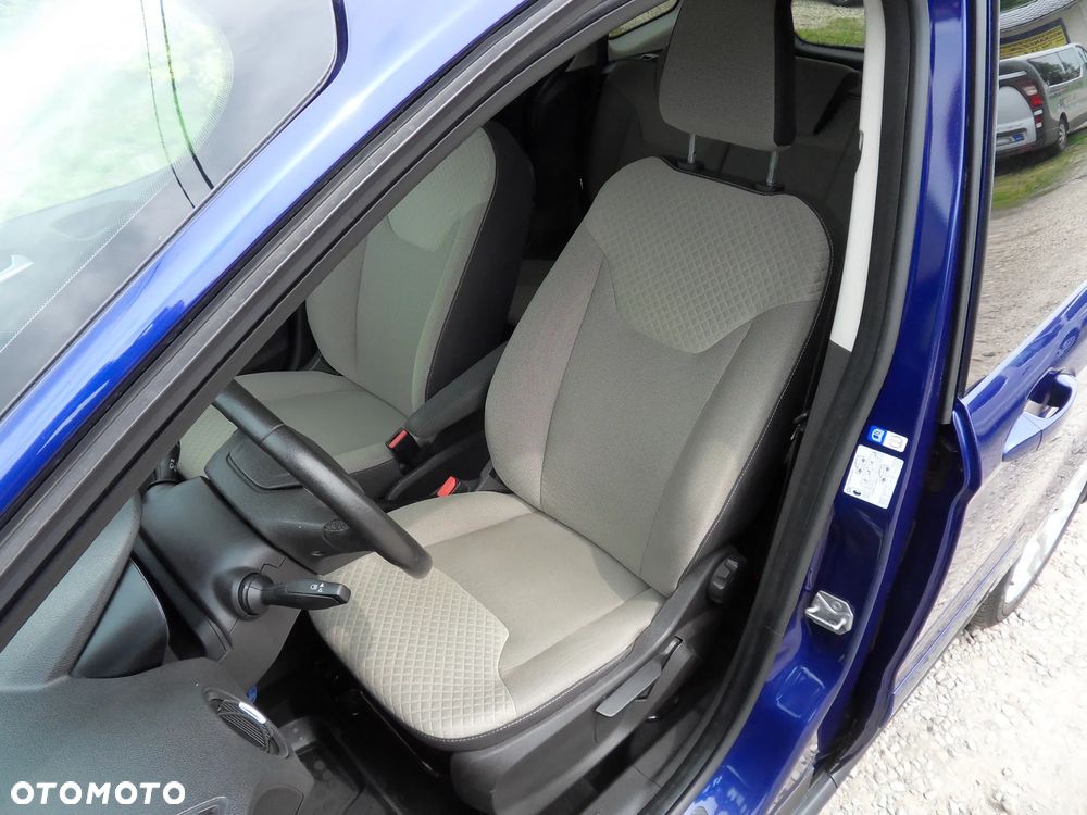 Ford Tourneo Courier 1.5 TDCi Titanium - 13