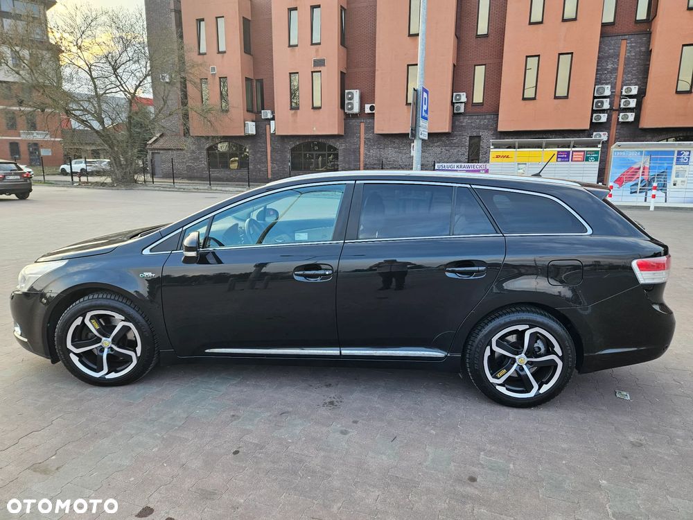 Toyota Avensis 2.2 D-CAT Prestige - 22