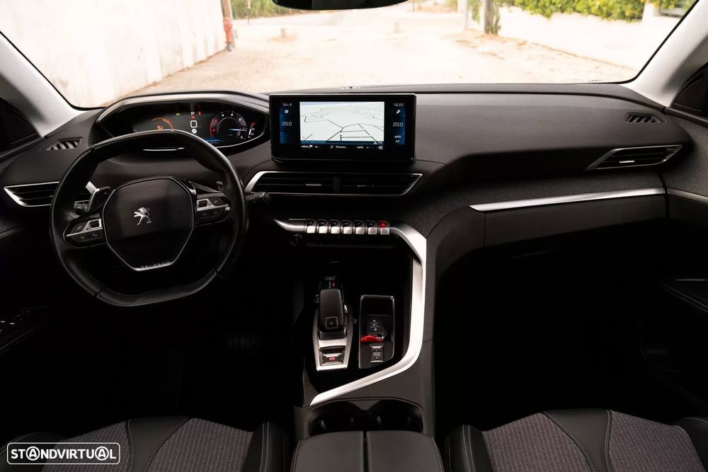 Peugeot 5008 1.5 BlueHDi Allure Pack EAT8 - 6