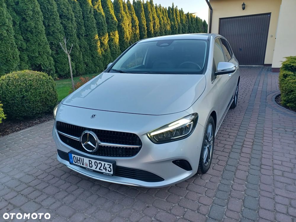 Mercedes-Benz Klasa B 180 7G-DCT Progressive - 11