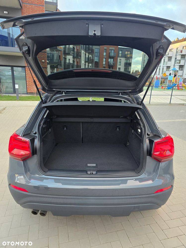 Audi Q2 35 TFSI design - 8