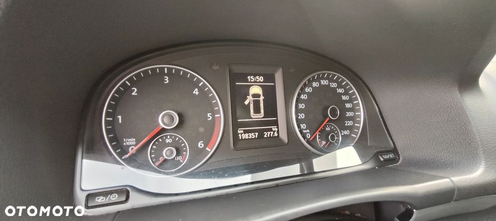 Volkswagen Touran 1.6 TDI DPF BlueMotion Technology Cup - 39