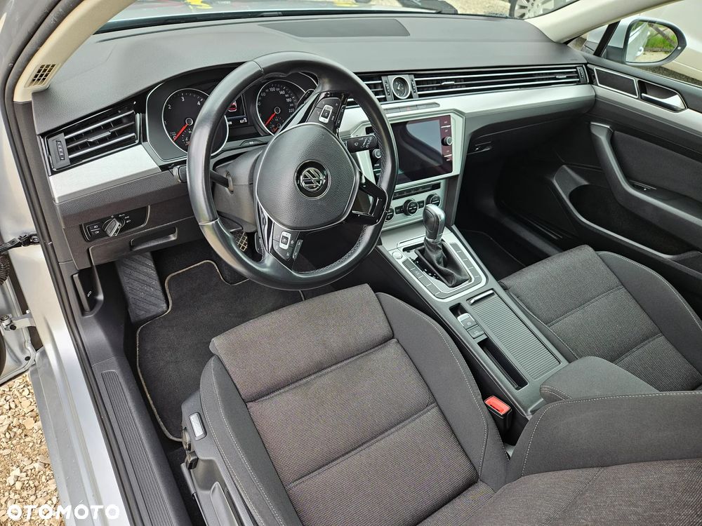 Volkswagen Passat 2.0 TDI BMT Comfortline DSG7 - 13