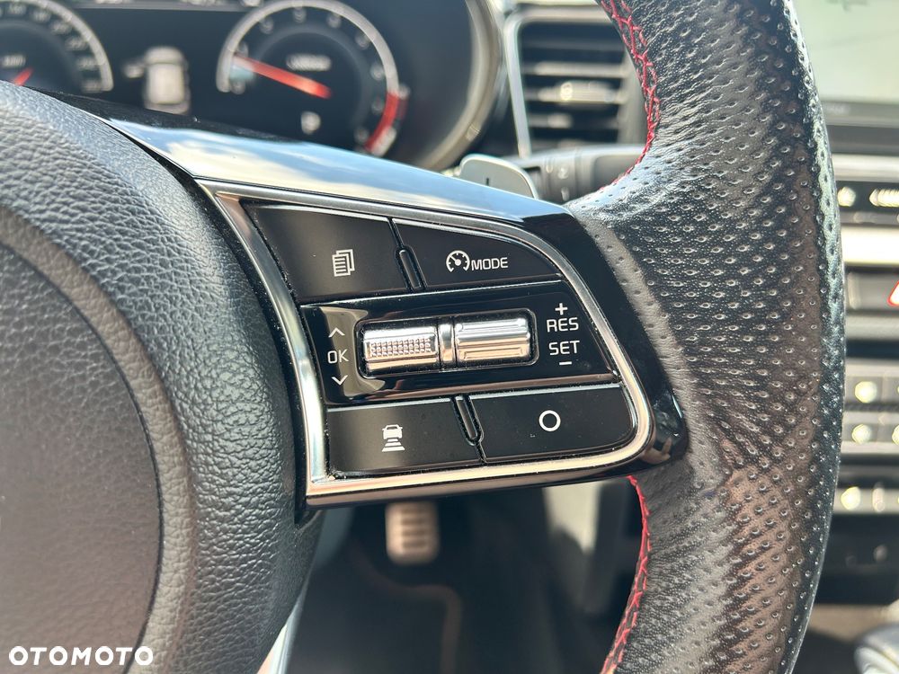 Kia ProCeed 1.6 T-GDI GT DCT - 21