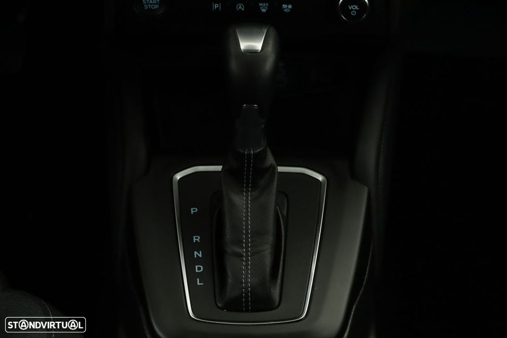 Ford Focus SW - 14